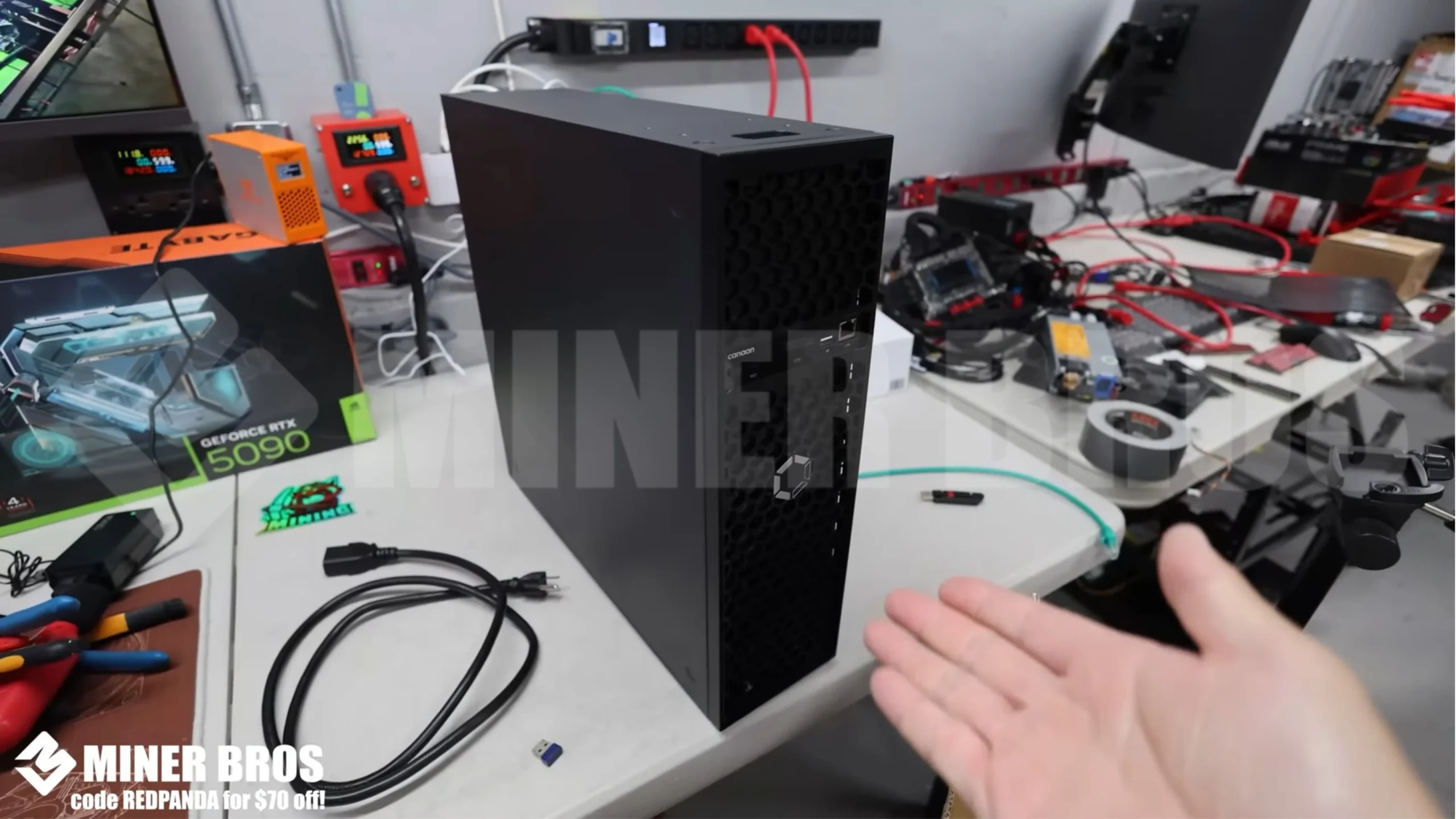 The Avalon Q miner unit